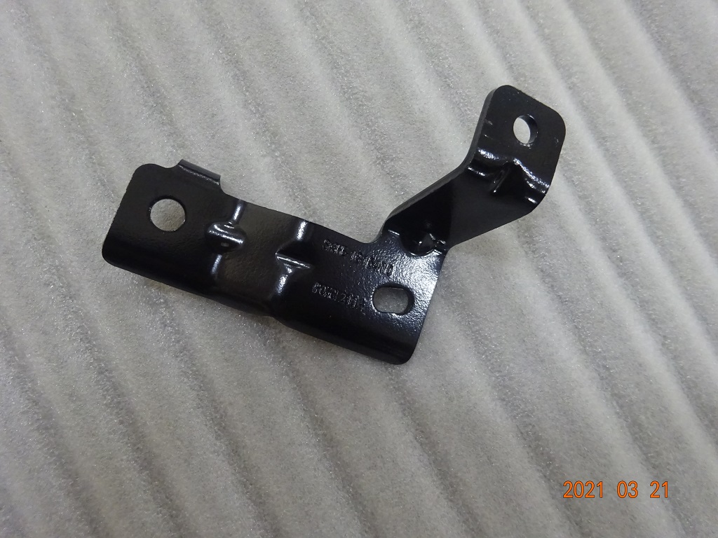 Cooling pipe bracket assembly 1 ·